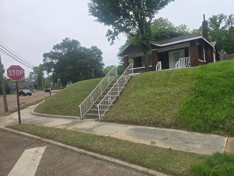 Photo - 2000 Carnes Ave (Memphis, TN)