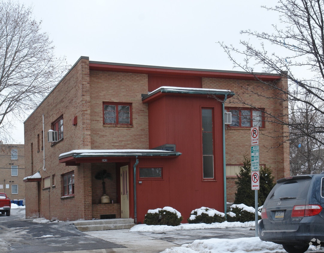Building Photo - 245 S Burrowes St
