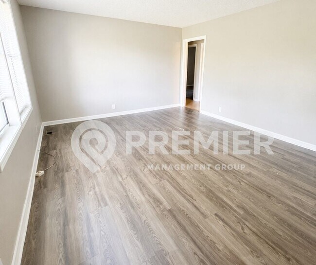 Foto del edificio - 1611 Hartsville Pike
