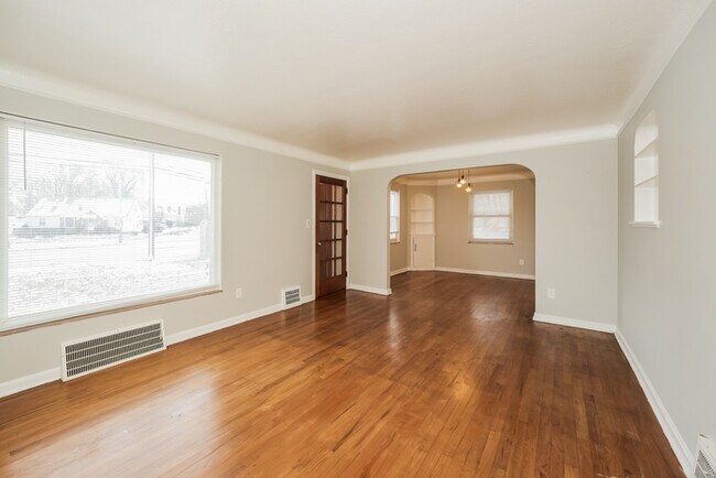 Foto del edificio - 20831 Lakeshore Blvd