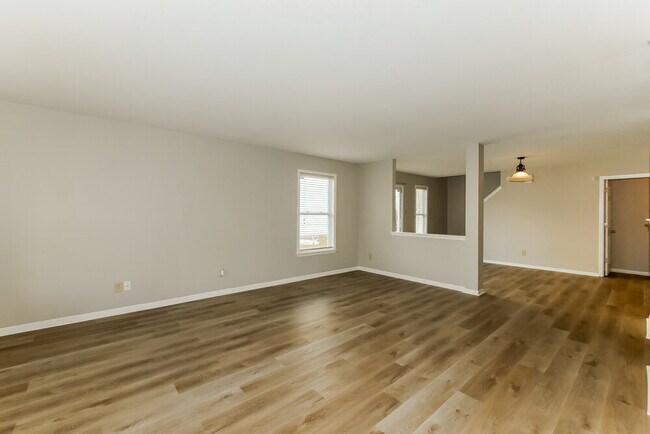 Foto del edificio - 10121 Cumberland Pointe Blvd