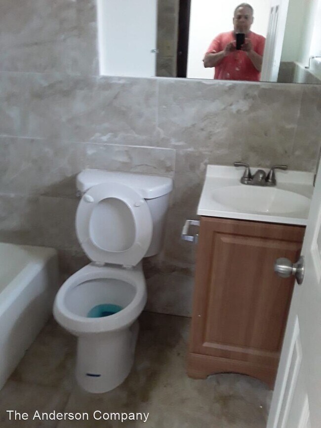 Foto del edificio - 1 br, 1 bath House - 701 9th Ave Unit 1