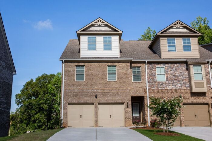Foto principal - 5970 Arbor Knoll Pl