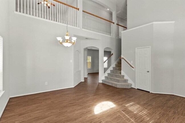 Building Photo - 1838 Vernal Glen Cir