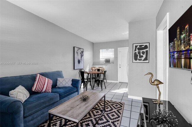 Foto del edificio - 105 SW 5th Ct