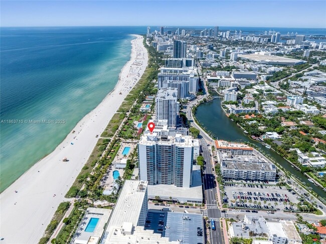 Foto del edificio - 2655 Collins Ave
