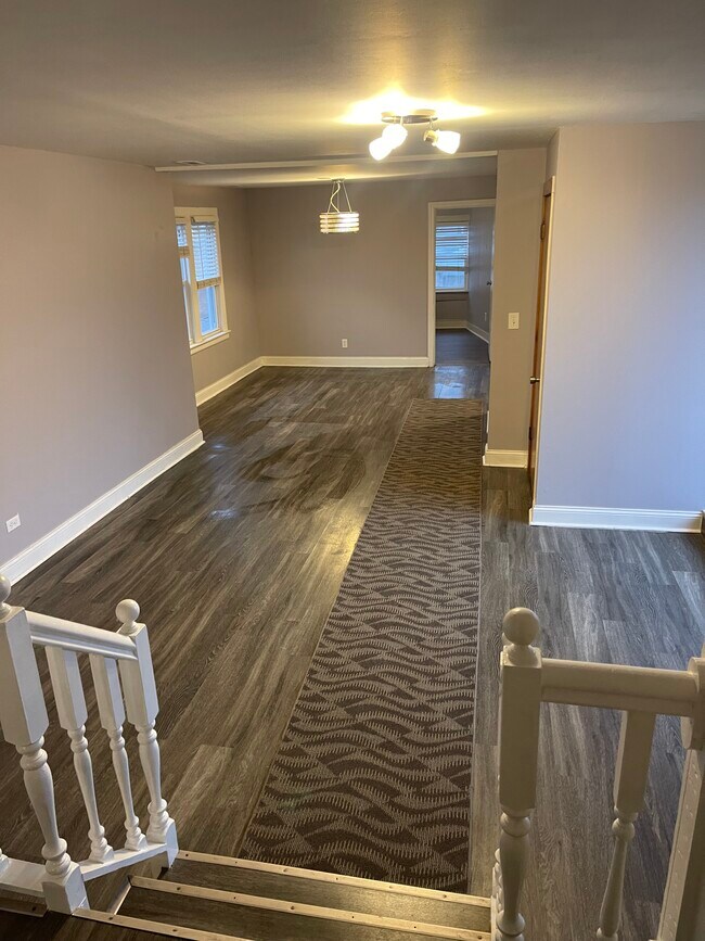 Foto del edificio - 2913 N Narragansett Ave