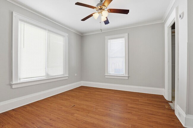 Foto del edificio - 5 Bedroom House in Manitowoc