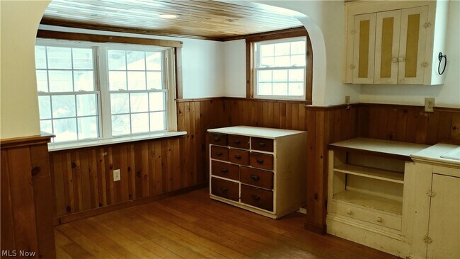 Foto del edificio - 17199 Leggett Rd