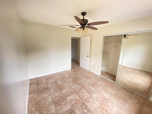 Building Photo - 6729 NW 29th Way