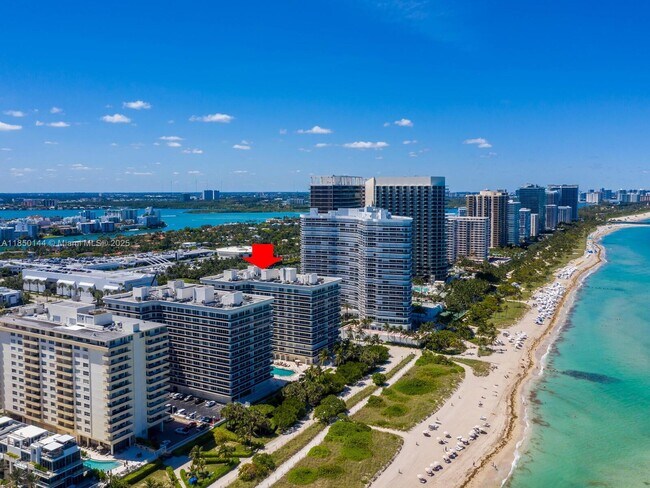 Foto del edificio - 9595 Collins Ave