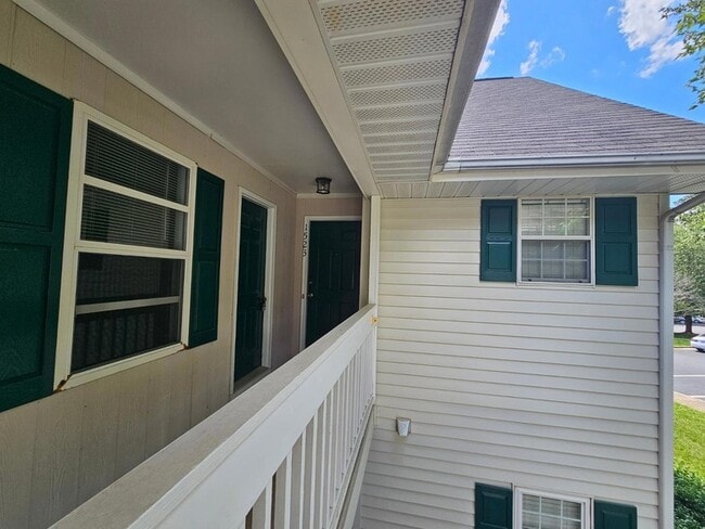 Building Photo - 1523 Bulon Drive