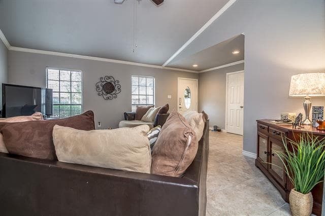 Building Photo - 1300 Woodland Ct