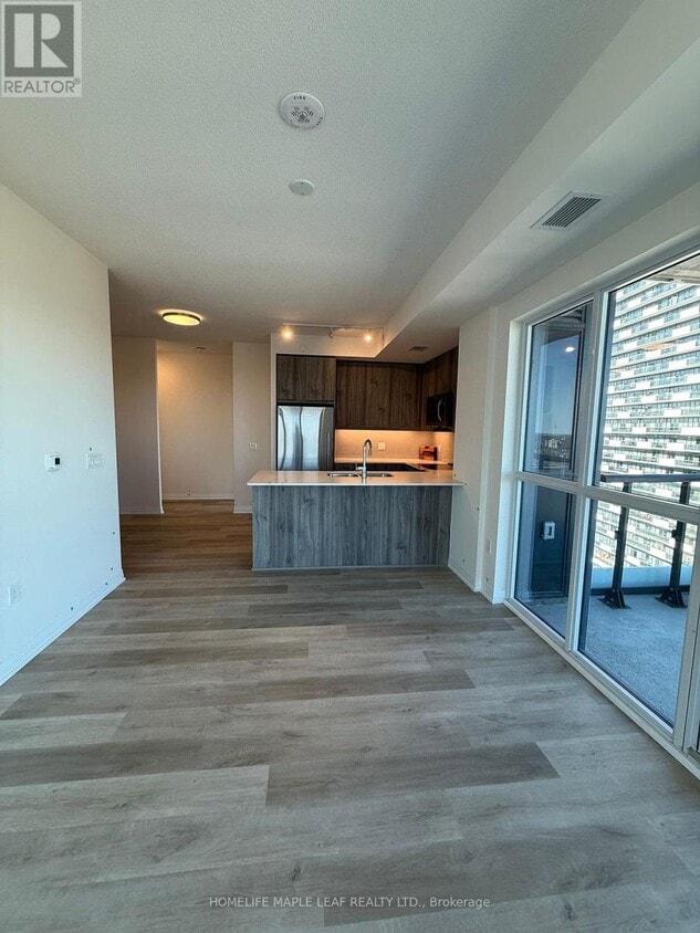 Photo principale - 15-1515 Watergarden Dr