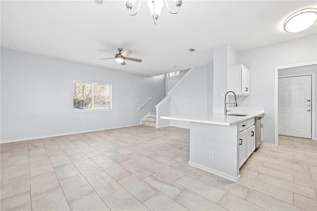 Building Photo - 1700 Constantino Cir