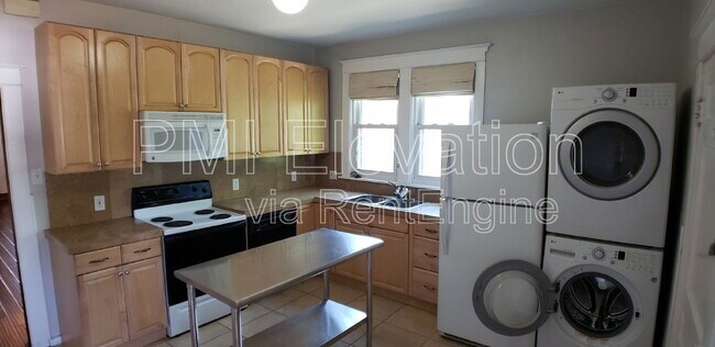 Foto del edificio - 4288 Hooker St