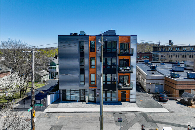 11 Taft Hill Terrace is located in Roslindale. - 11 Taft Hill Ter