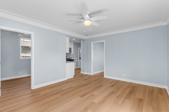 Building Photo - 526 Lime Ave