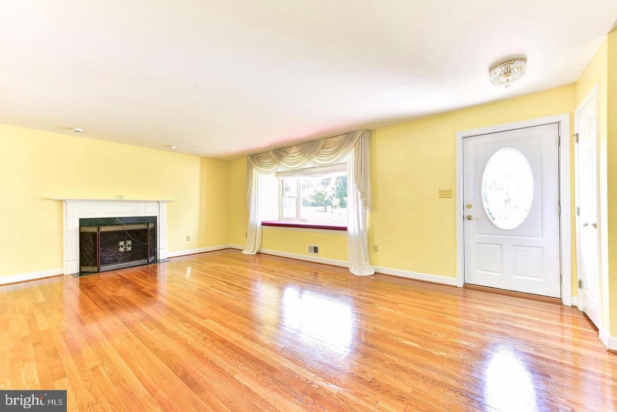 1829 Susquehannock Dr, McLean, VA 22101 House for Rent in McLean, VA