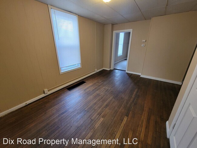 Building Photo - 3 br, 2 bath House - 734 South Twelfth Str...