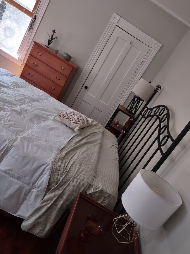 Foto del edificio - 363 Laurel St