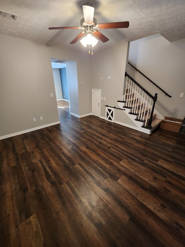 Photo - 826 Lower Park Pl Townhome