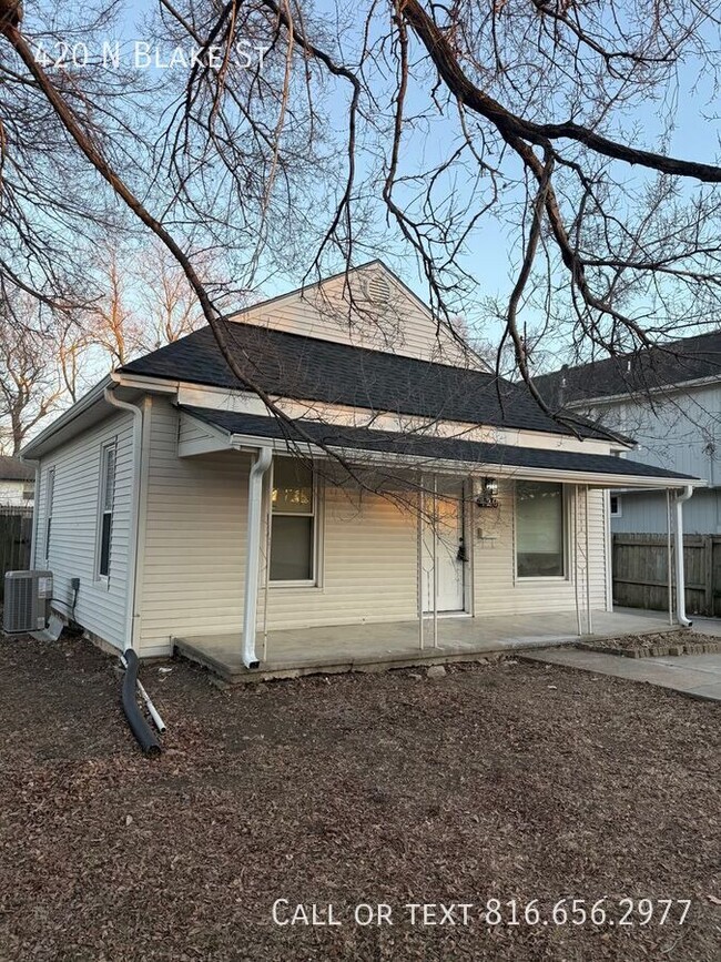 Foto del edificio - 420 N Blake St