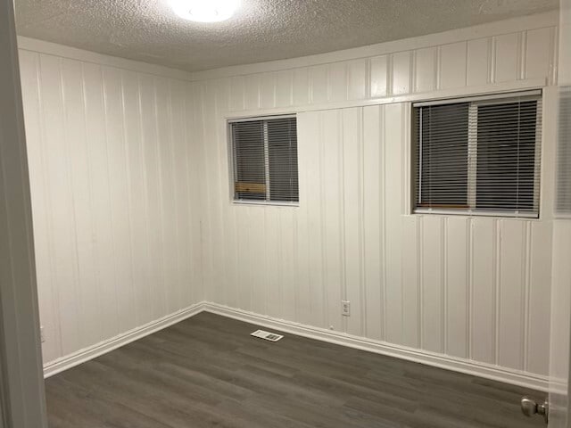 Foto del edificio - 151 N Holdings LLC