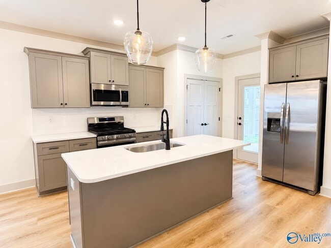 Foto del edificio - 600 Freret Ct SW