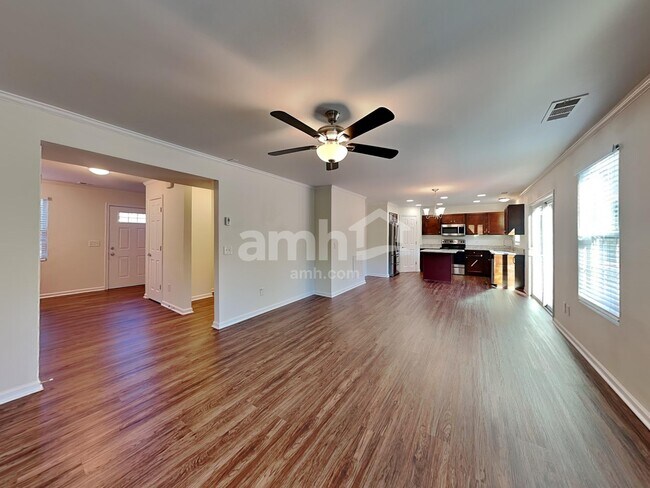 Building Photo - 1861 Cottage Grove Way