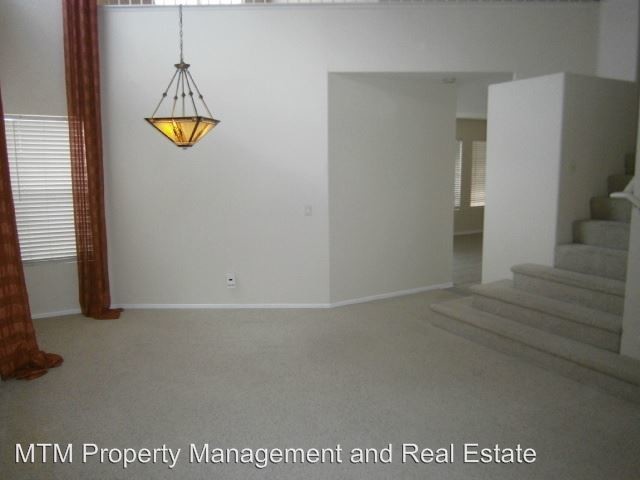 Building Photo - 3 br, 2.5 bath House - 169 River Rock Ct.