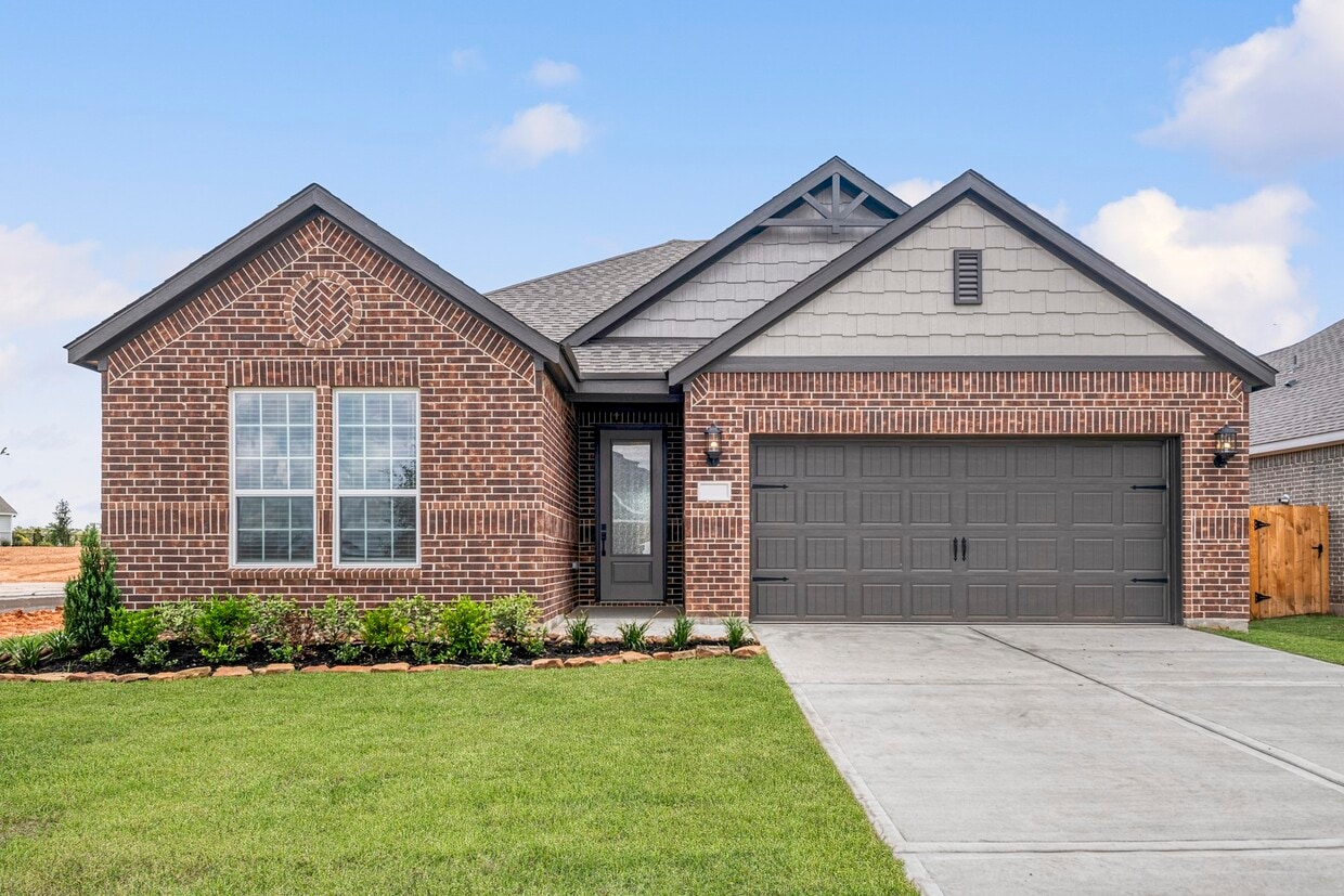 Primary Photo - 15671 Honey Cv Dr