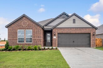 Building Photo - 15671 Honey Cv Dr
