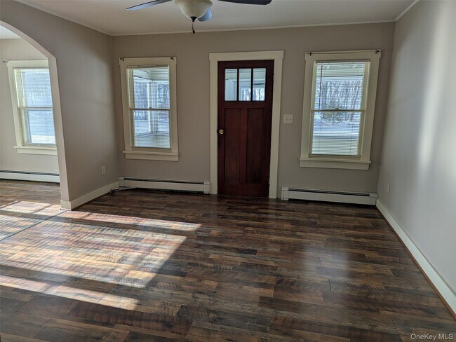 Foto del edificio - 4138 US-209