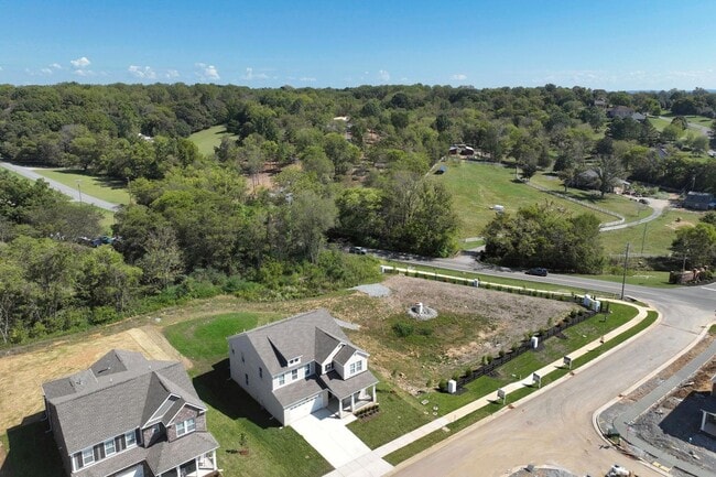 Foto del edificio - **BE THE VERY FIRST ONE TO LIVE IN THIS BR...