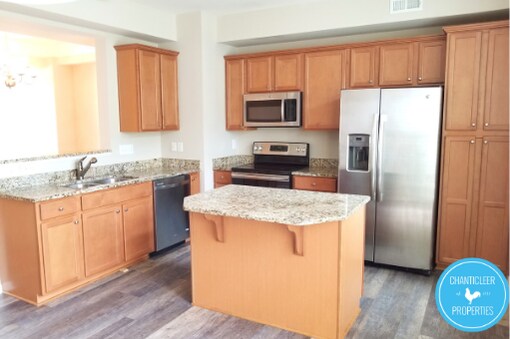 Foto del edificio - 506 Berry Chase Way