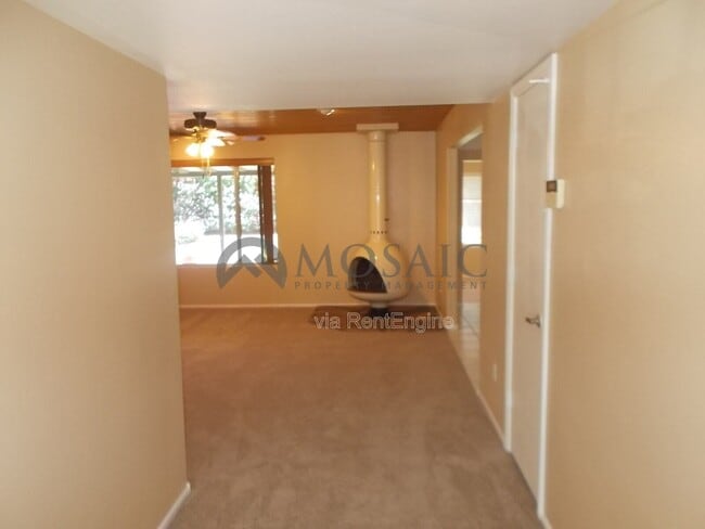 Building Photo - 4338 E Alta Mesa Ave