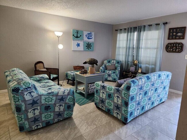 Foto del edificio - 400 Auburn Dr