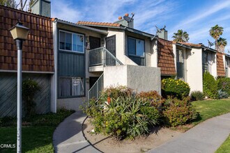 Building Photo - 126 E Ventura St