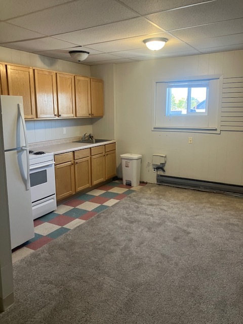 Living/Kitchen Space - 2422 State Rd