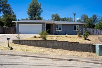 Building Photo - 3500 Summit Dr