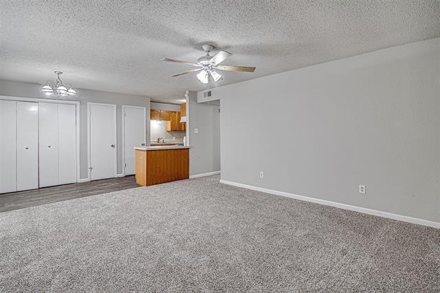 Building Photo - 100 Ramada Ave