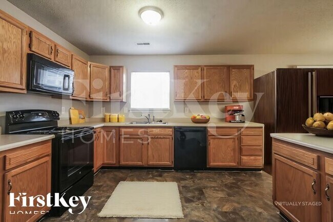 Foto del edificio - 8942 Leffler Ln