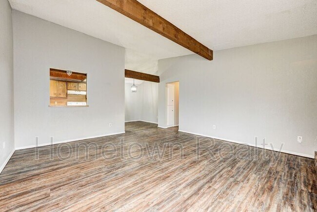 Building Photo - 7122 Michelle Ln