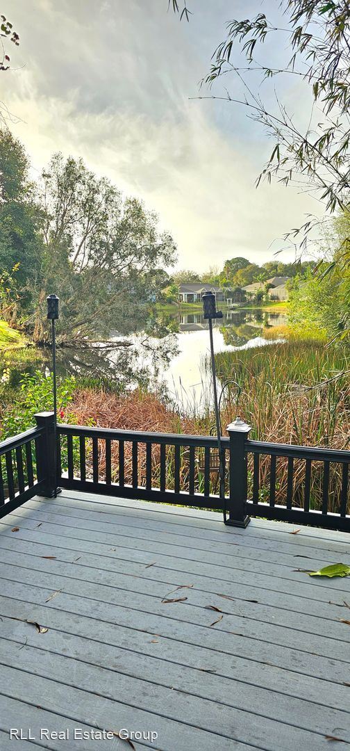 Building Photo - 4 br, 2 bath House - 863 Brookview Lane