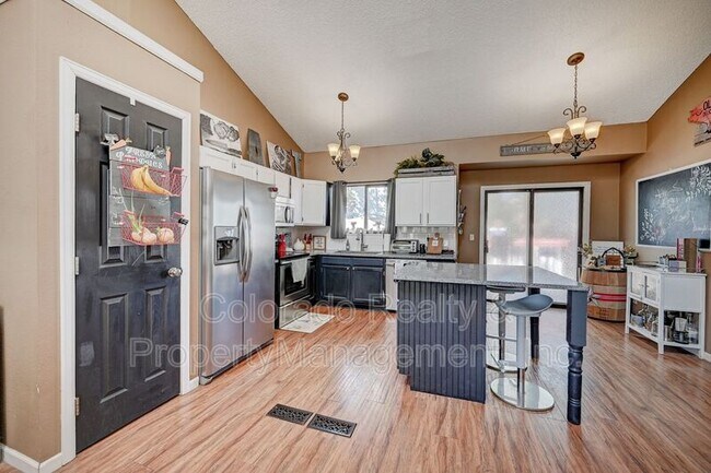 Foto del edificio - 4521 Anvil Dr