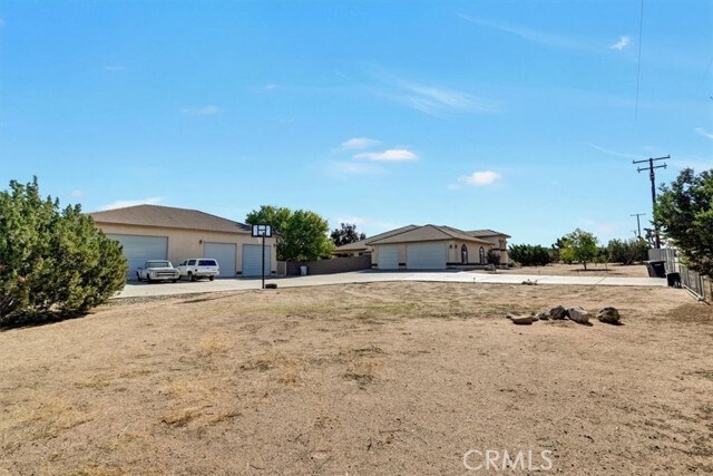Building Photo - 9269 Daisy Rd