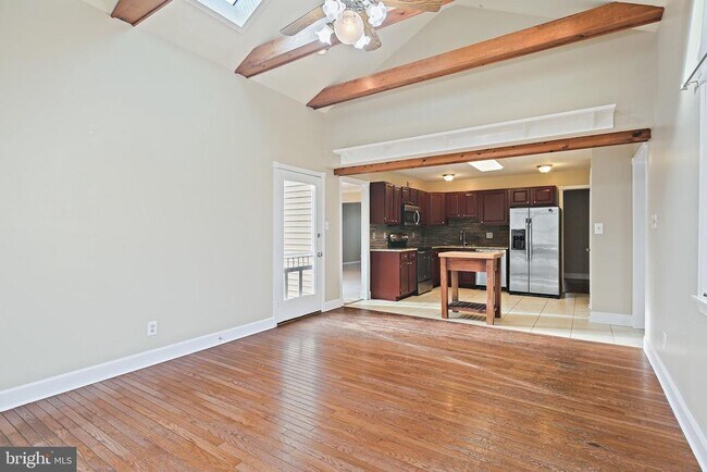 Building Photo - 20657 Anndyke Way