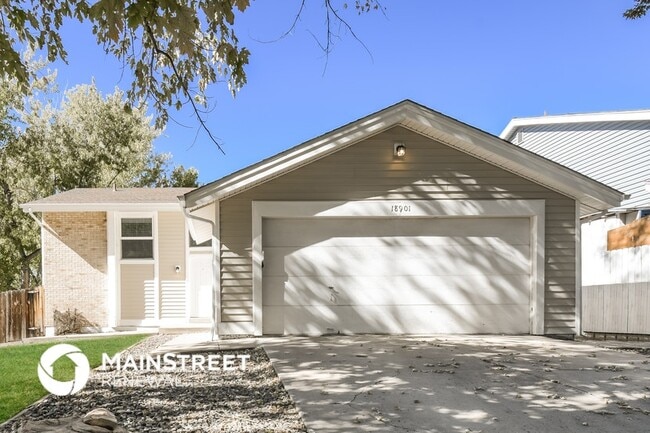 Building Photo - 18901 E Kent Cir