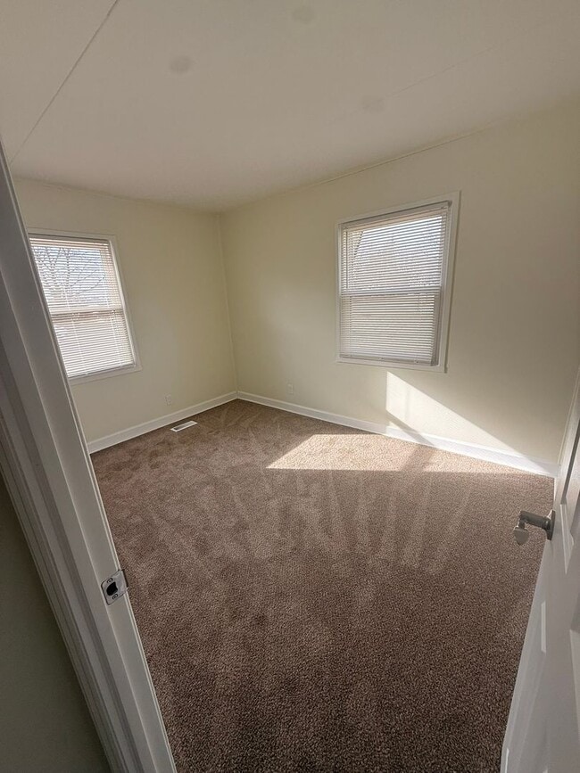 Photo - 2004 Wilmington Ave House